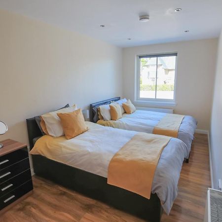 Stylish Modern Newly Built Apartment 15 Min From City Centre EDI Exterior photo