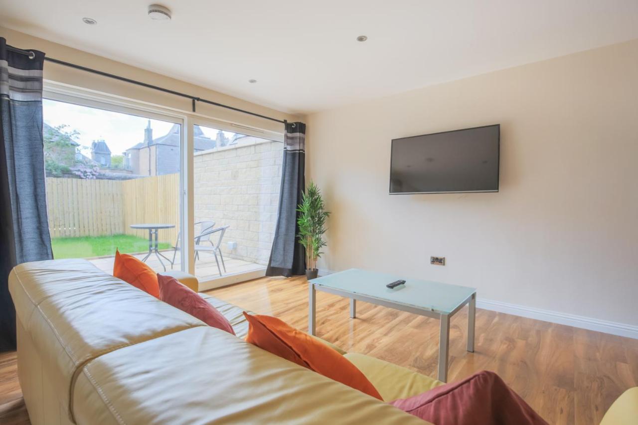 Stylish Modern Newly Built Apartment 15 Min From City Centre EDI Exterior photo