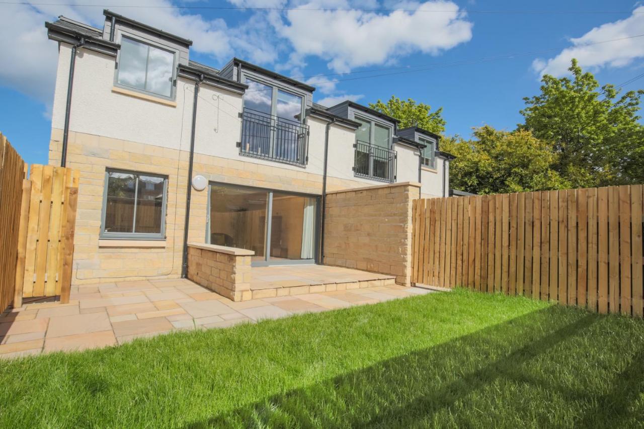 Stylish Modern Newly Built Apartment 15 Min From City Centre EDI Exterior photo
