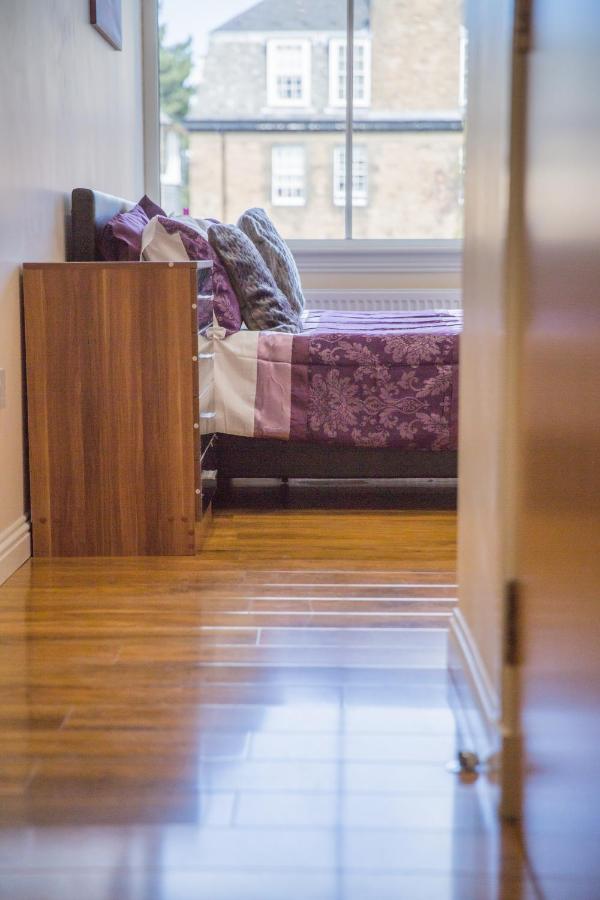 Stylish Modern Newly Built Apartment 15 Min From City Centre EDI Exterior photo